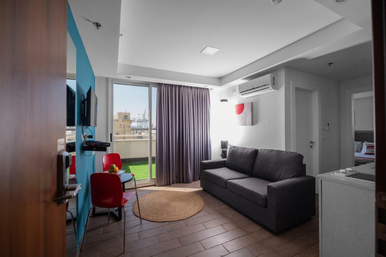 Maris Hotel Хайфа Екстериор снимка